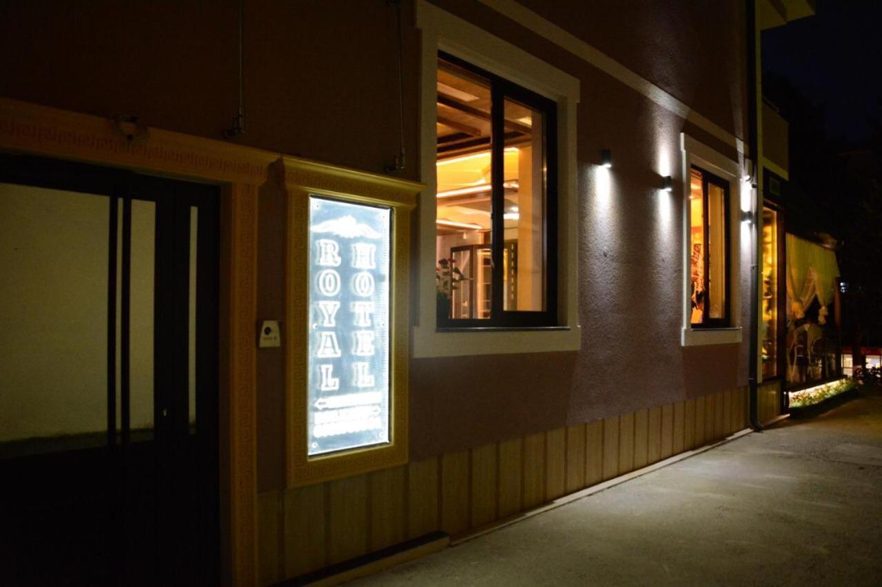 Royal Hotel Peshkopi Albania מראה חיצוני תמונה